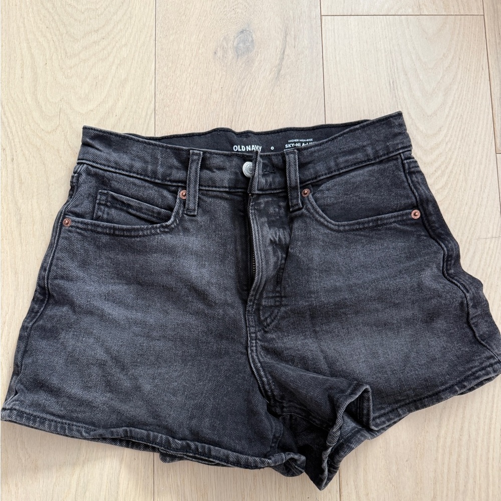 Old Navy Sky-Hi A-Line denim shorts